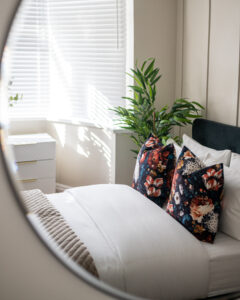 ZH - Bedroom 1 - Web-25